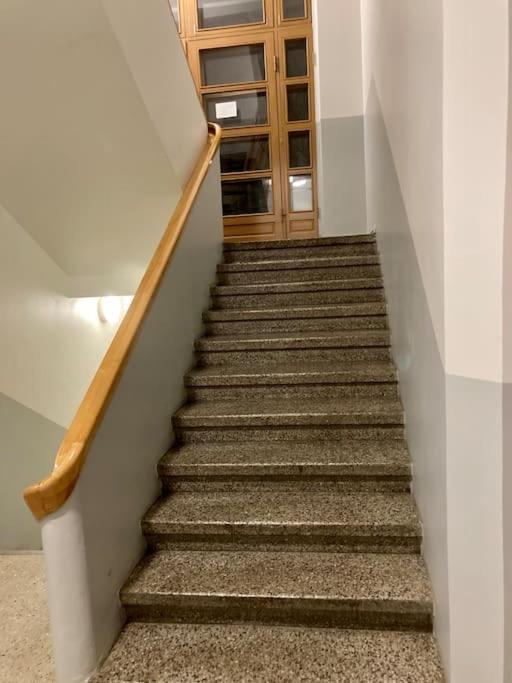 Appartement Viehaettaevae Asunto Heinolan Keskustassa Extérieur photo